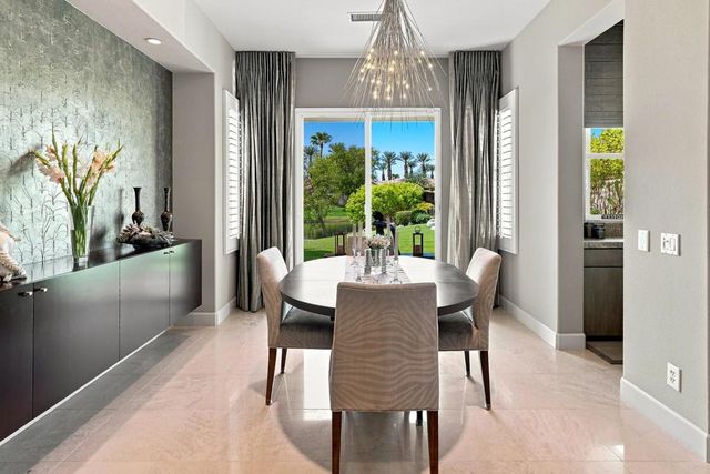 110 Lakefront Way, Rancho Mirage, CA 92270