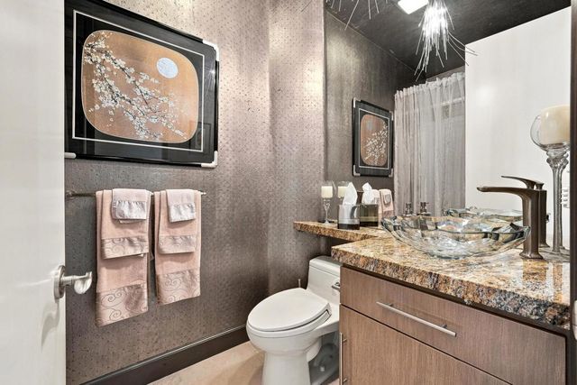 110 Lakefront Way, Rancho Mirage, CA 92270
