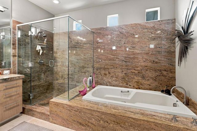 110 Lakefront Way, Rancho Mirage, CA 92270