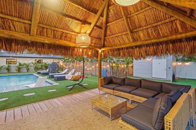 1646 NE 3rd Avenue, Delray Beach, FL 33444