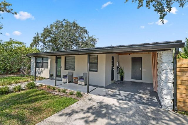 1646 NE 3rd Avenue, Delray Beach, FL 33444