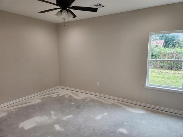 609 Lewis Street, Sulphur, LA 70663