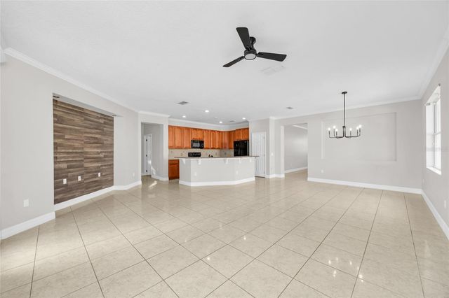10354 STRATFORD POINTE AVENUE, Orlando, FL 32832