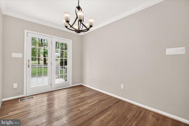 11905 HUNTERS LN, Rockville, MD 20852