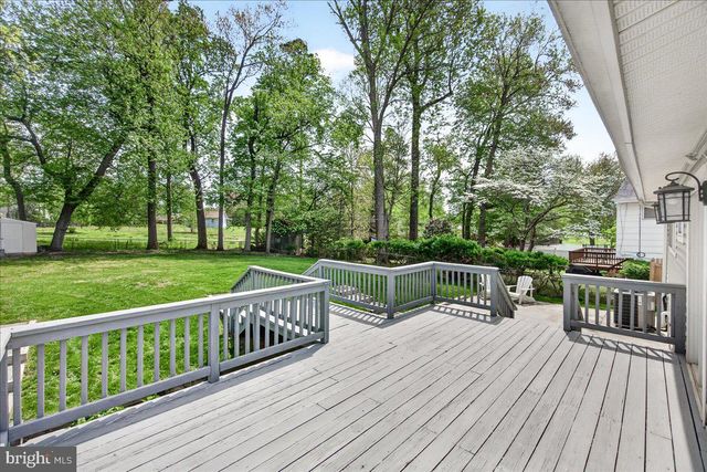 11905 HUNTERS LN, Rockville, MD 20852