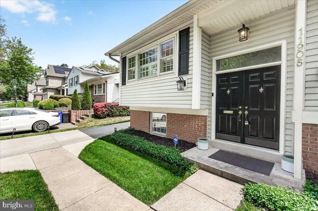 11905 HUNTERS LN, Rockville, MD 20852