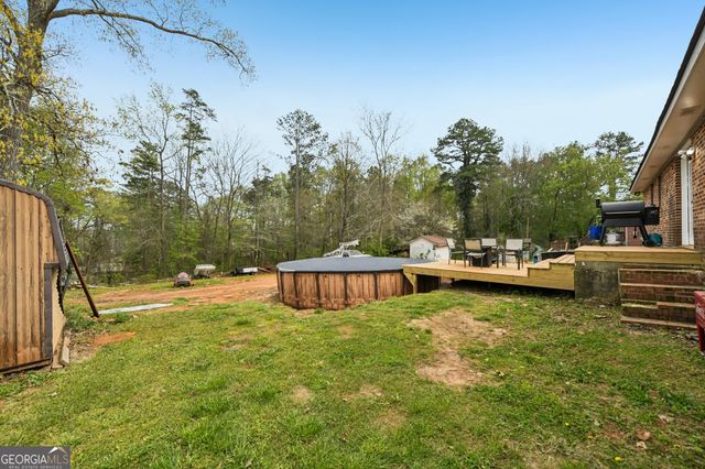 8165 Laurel Drive SW, Covington, GA 30014