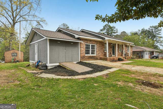 8165 Laurel Drive SW, Covington, GA 30014