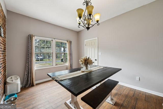 8165 Laurel Drive SW, Covington, GA 30014