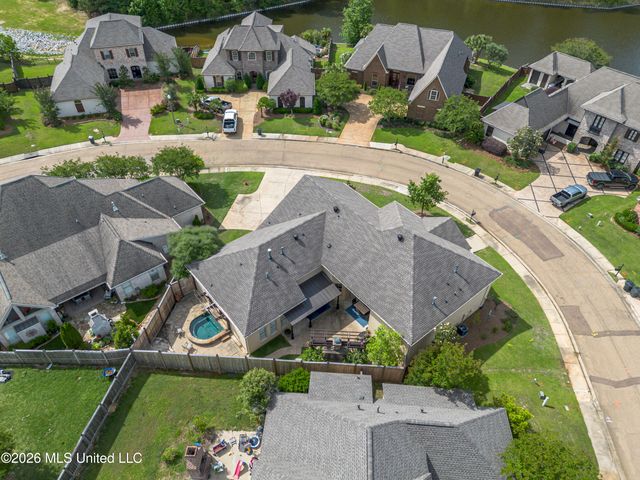 505 Jasper Circle, Flowood, MS 39232