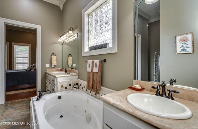 505 Jasper Circle, Flowood, MS 39232