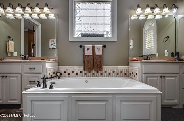505 Jasper Circle, Flowood, MS 39232
