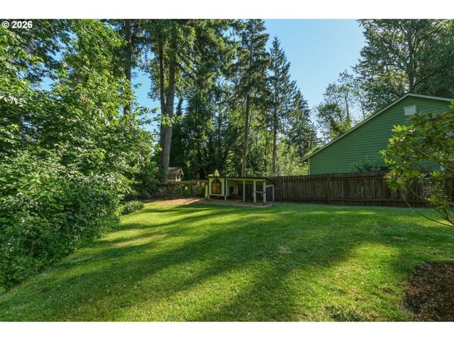 19872 WHITE CLOUD Cir, West Linn, OR 97068