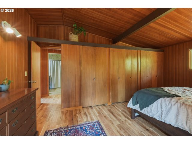 19872 WHITE CLOUD Cir, West Linn, OR 97068