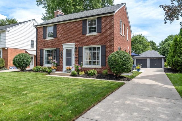 2516 N 83rd STREET, Wauwatosa, WI 53213