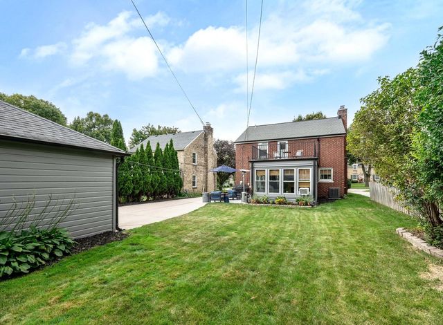 2516 N 83rd STREET, Wauwatosa, WI 53213