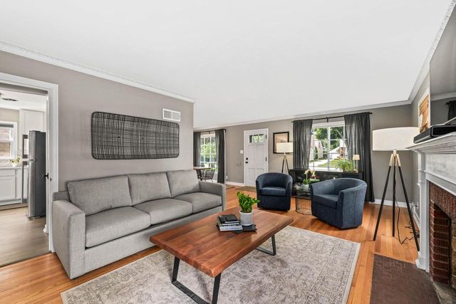 2516 N 83rd STREET, Wauwatosa, WI 53213