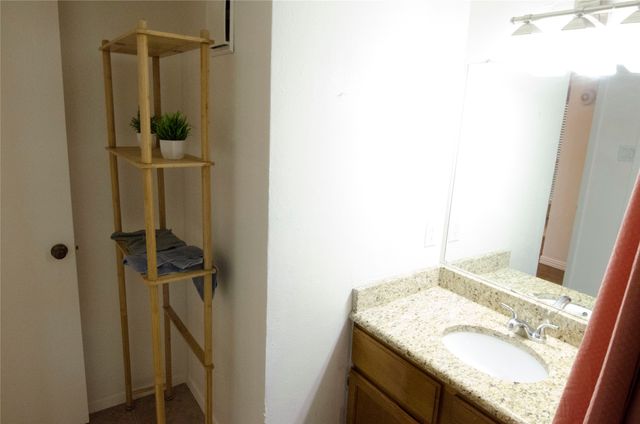 1801 W Spring Creek Parkway D2, Plano, TX 75023