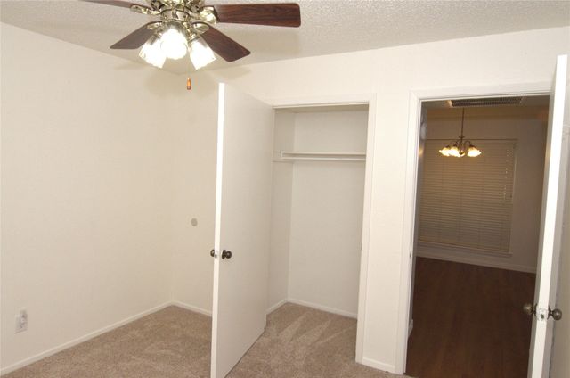 1801 W Spring Creek Parkway D2, Plano, TX 75023