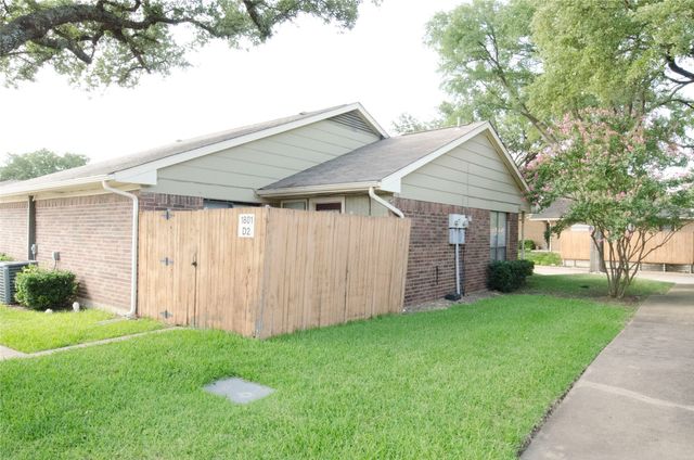 1801 W Spring Creek Parkway D2, Plano, TX 75023