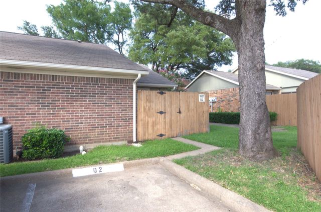1801 W Spring Creek Parkway D2, Plano, TX 75023