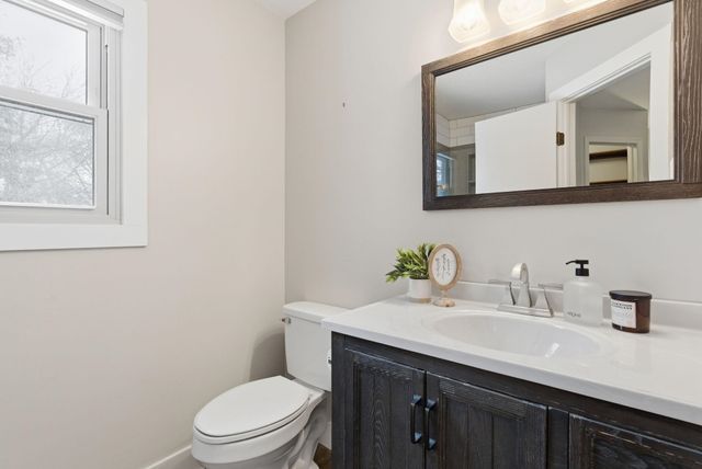 2106 N Pintail St, Wichita, KS 67235