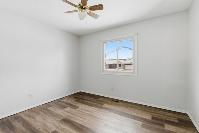 2106 N Pintail St, Wichita, KS 67235