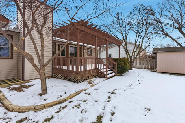 2106 N Pintail St, Wichita, KS 67235