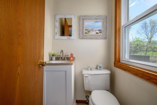 1733 Heath Avenue, Madison, WI 53704