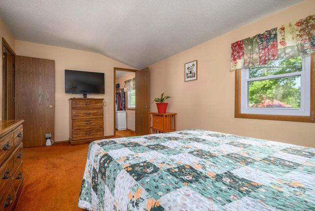 1733 Heath Avenue, Madison, WI 53704
