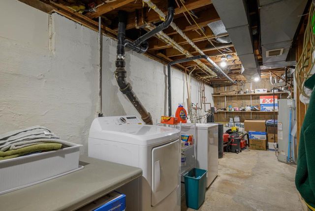 1733 Heath Avenue, Madison, WI 53704