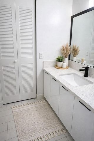 12124 Saint Andrews Place 305, Miramar, FL 33025
