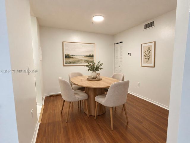 12124 Saint Andrews Place 305, Miramar, FL 33025