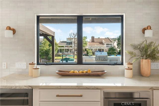 2398 Leeward Circle, Westlake Village, CA 91361