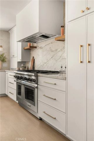 2398 Leeward Circle, Westlake Village, CA 91361