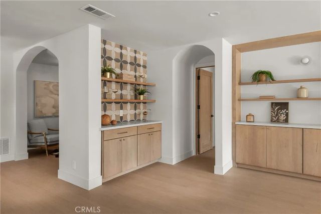 2398 Leeward Circle, Westlake Village, CA 91361