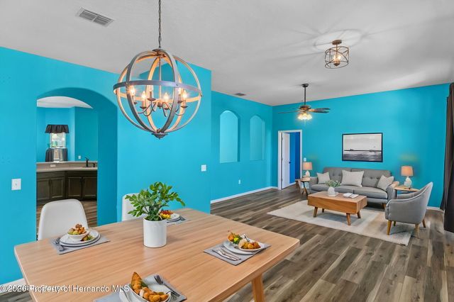 17478 Maberly Road, Weeki Wachee, FL 34614