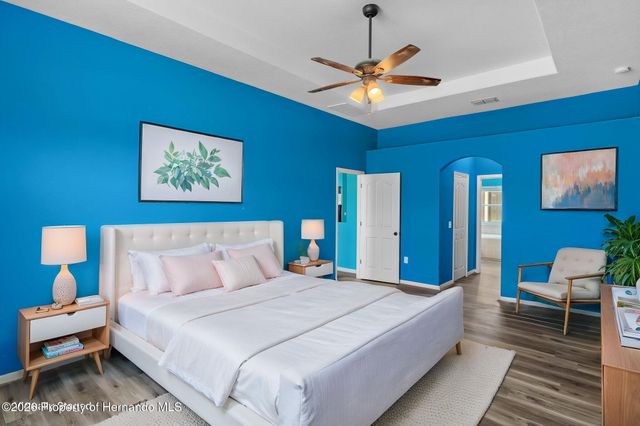 17478 Maberly Road, Weeki Wachee, FL 34614