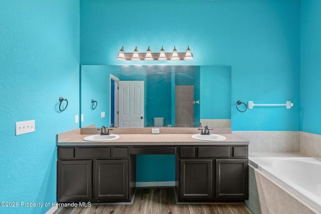 17478 Maberly Road, Weeki Wachee, FL 34614