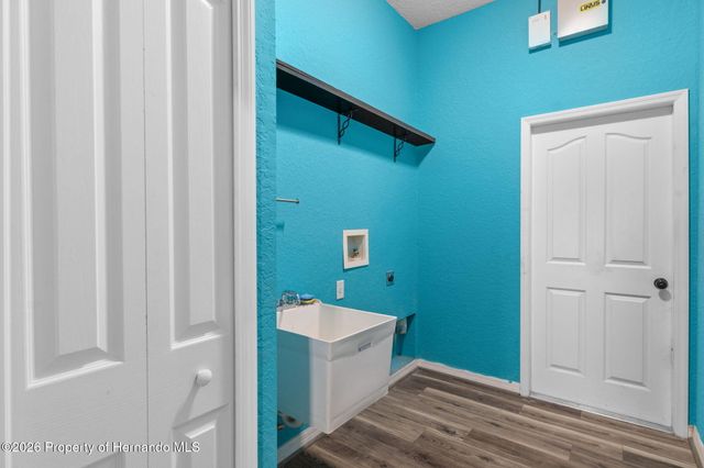 17478 Maberly Road, Weeki Wachee, FL 34614