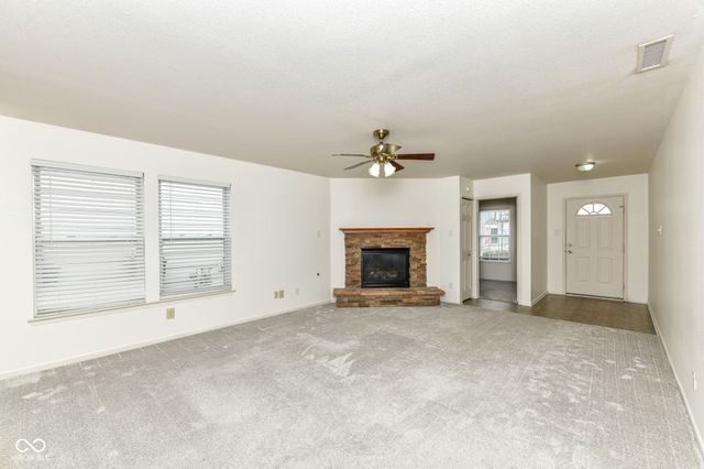 10907 Mansfield Way, Ingalls, IN 46048