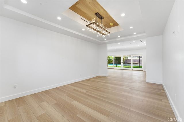 19510 Merridy, Northridge, CA 91324