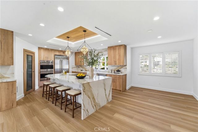 19510 Merridy, Northridge, CA 91324