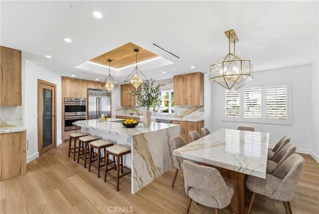 19510 Merridy, Northridge, CA 91324