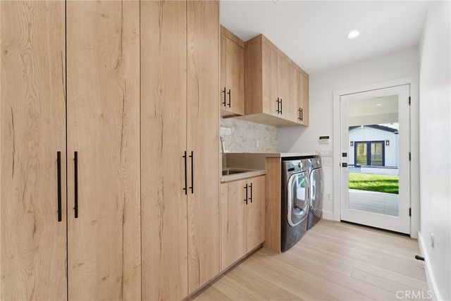 19510 Merridy, Northridge, CA 91324