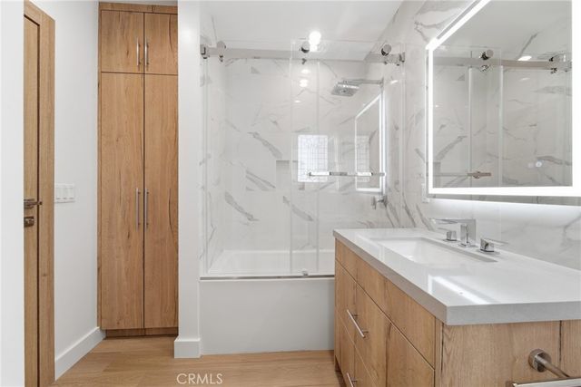 19510 Merridy, Northridge, CA 91324