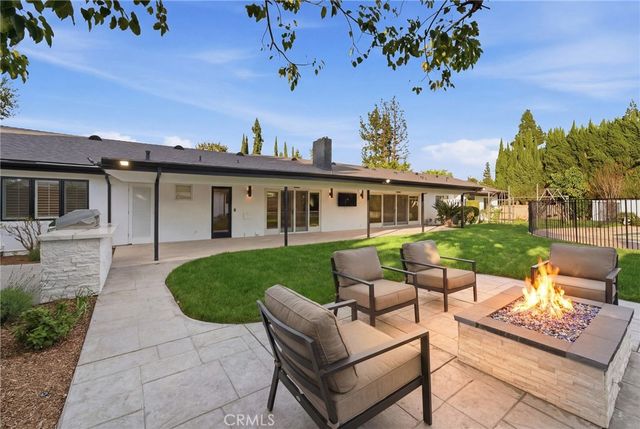 19510 Merridy, Northridge, CA 91324