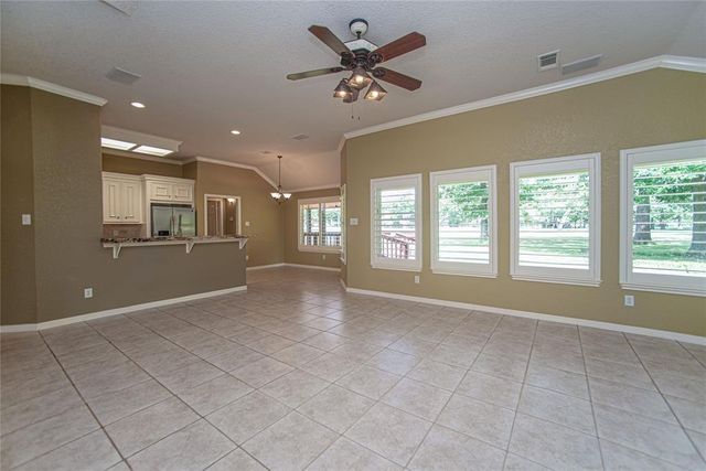 69 La Costa Drive, Montgomery, TX 77356