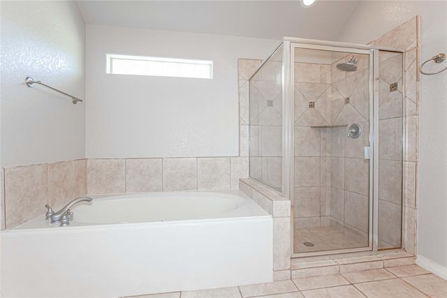 69 La Costa Drive, Montgomery, TX 77356