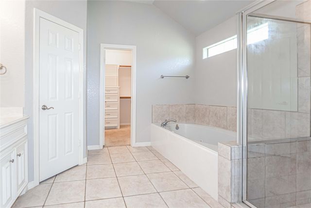 69 La Costa Drive, Montgomery, TX 77356